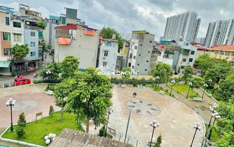 BÁN NHÀ PHỐ HỒNG MAI-LÔ GÓC 2 THOÁNG-VIEW VƯỜN HOA-NHỈNH 5TỶ